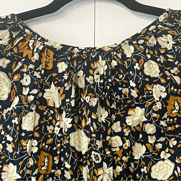 Universal Threads navy gold cream peplum style elastic waist blouse. size Small - Picture 5 of 15